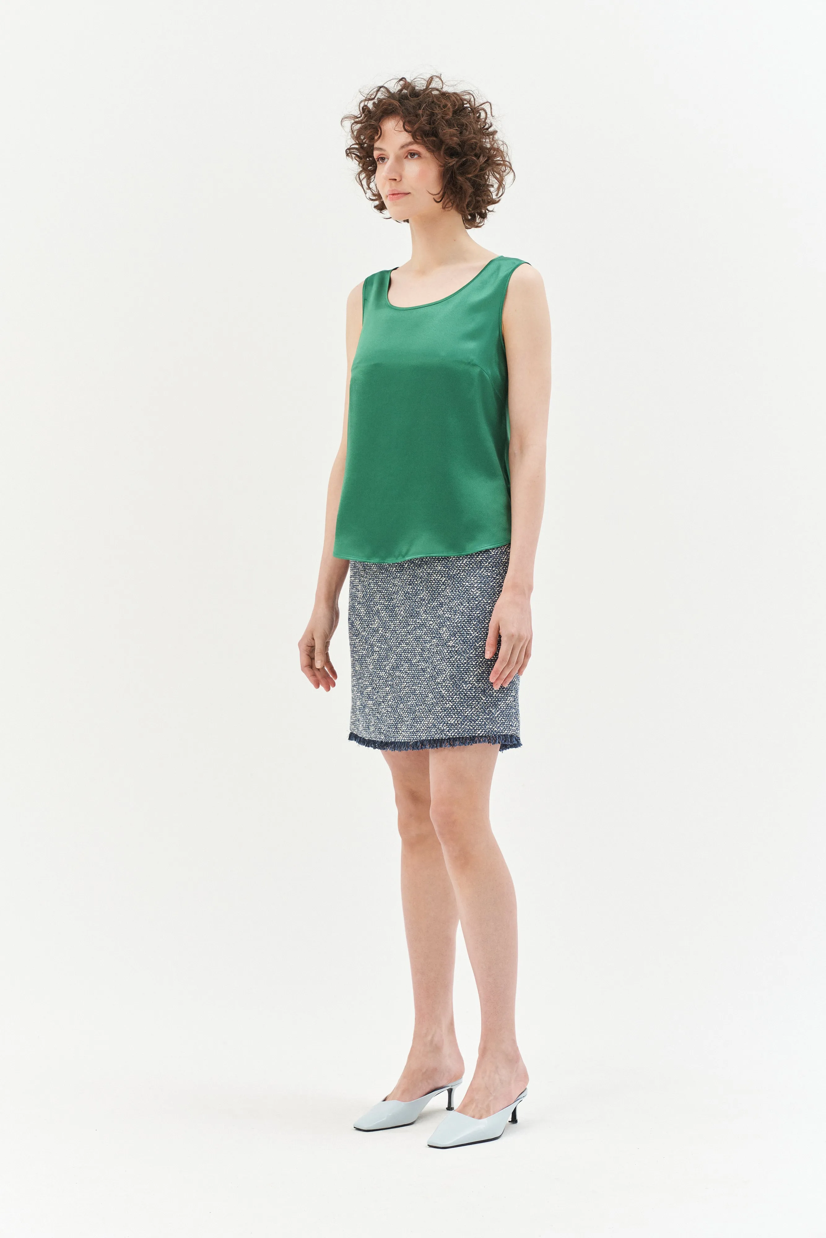 A TRAPEZE SKIRT BLUE