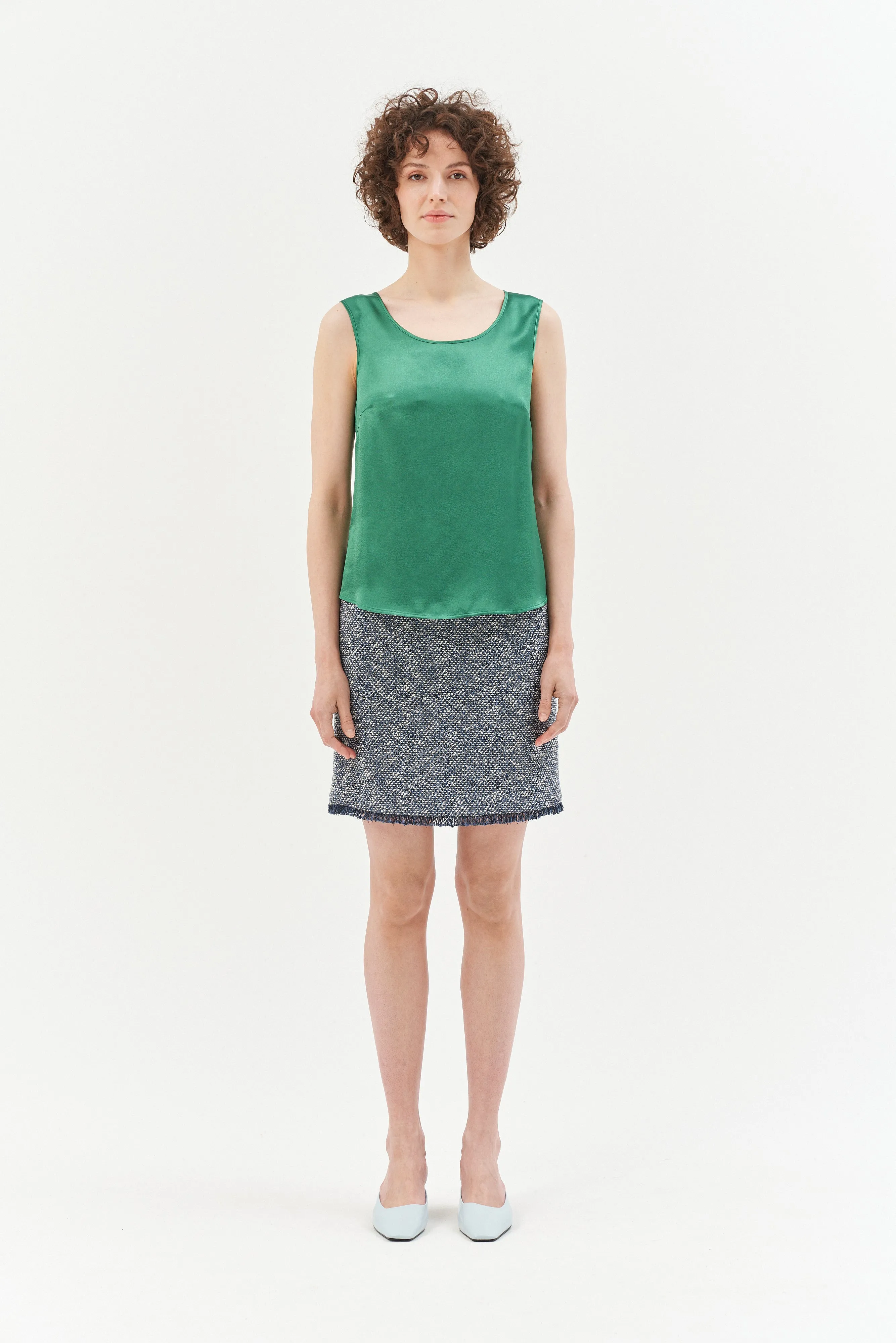 A TRAPEZE SKIRT BLUE