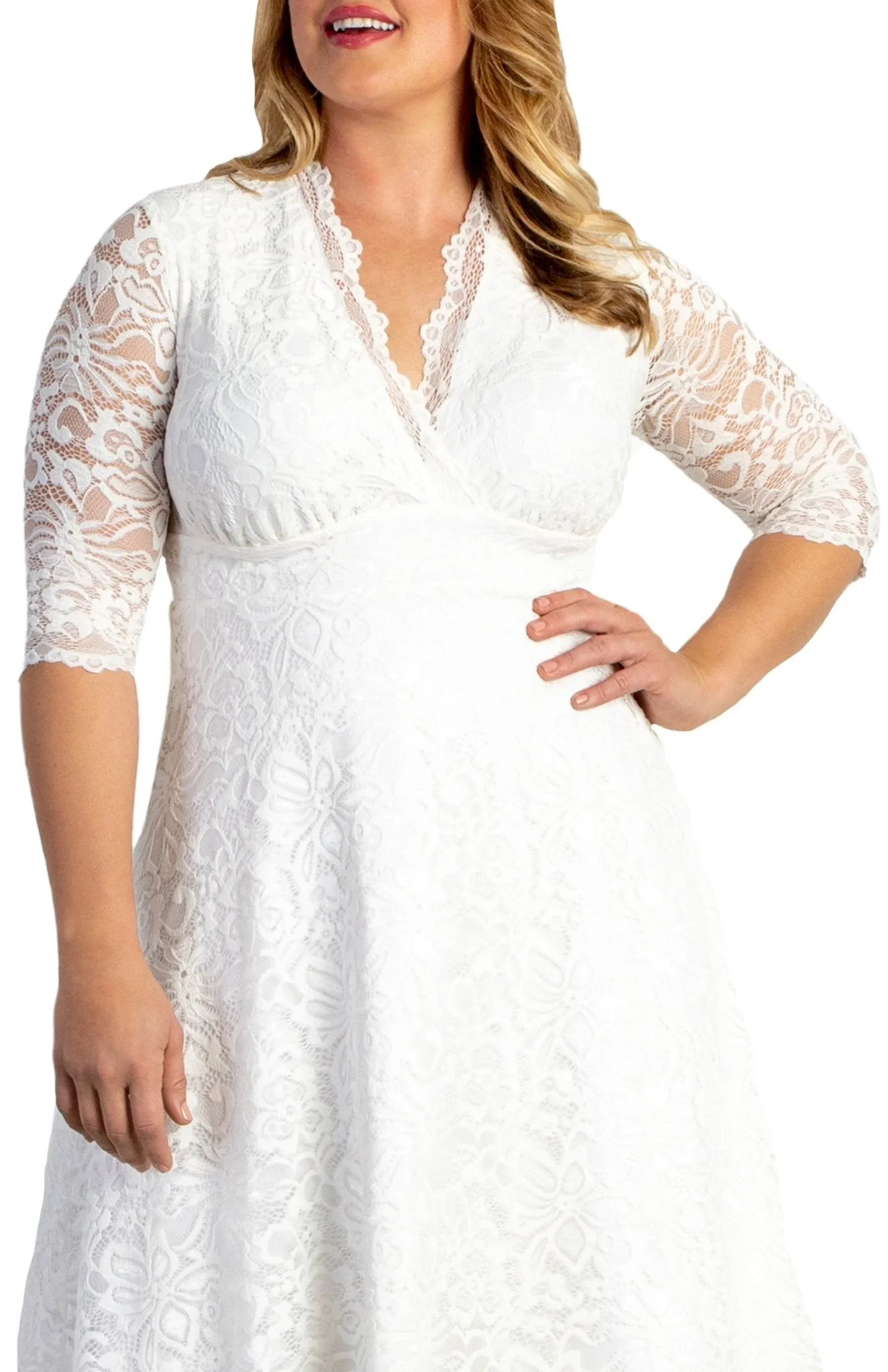 Bella Lace Dress - Plus