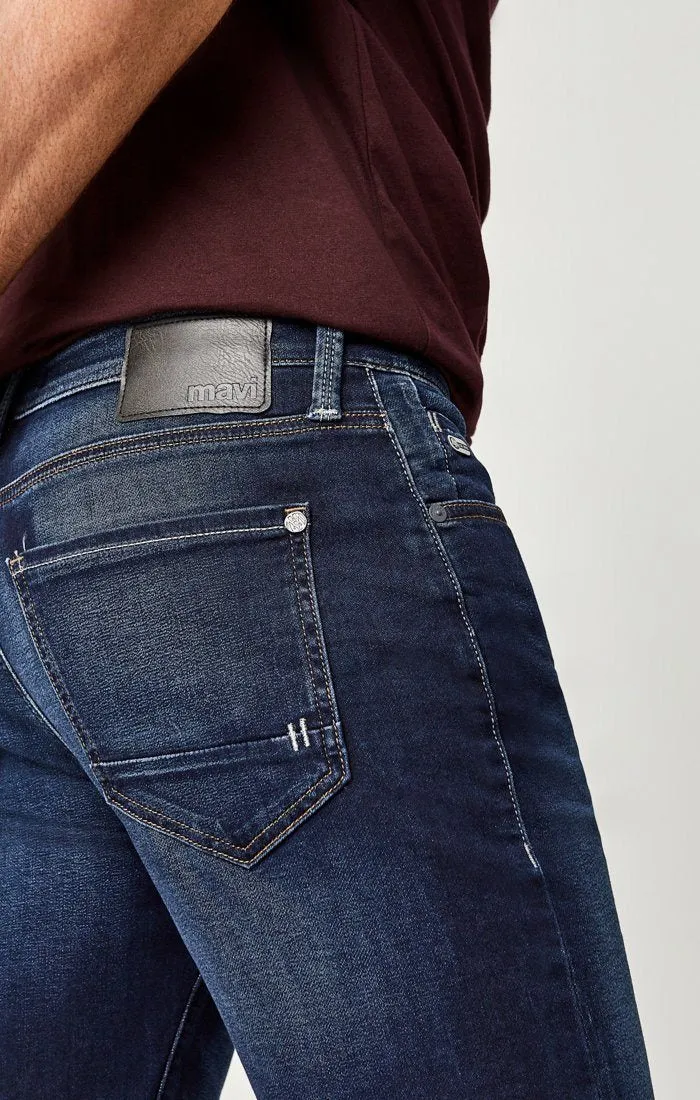 BRIAN SHORTS IN DARK INDIGO SPORTY