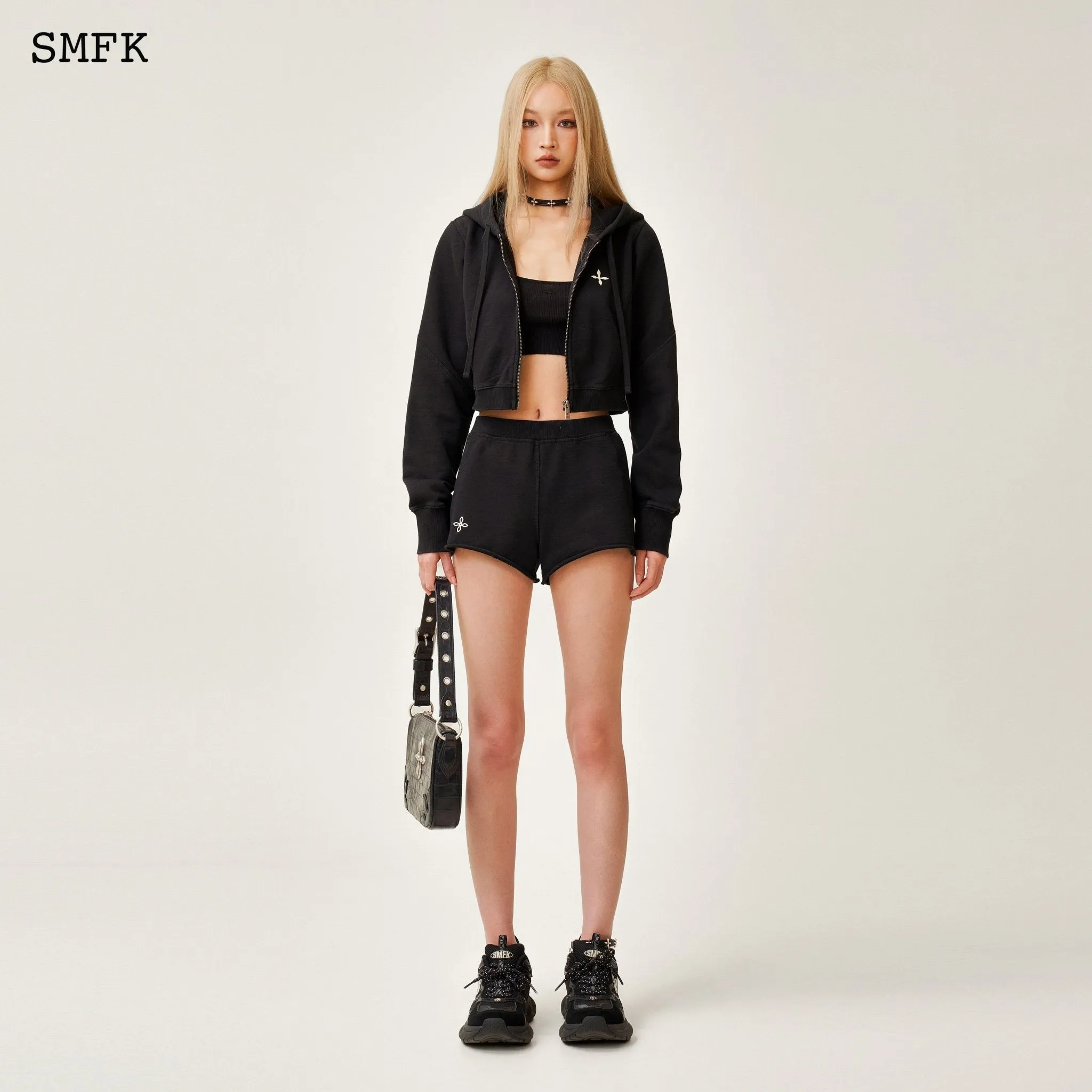 Compass Rove Stray Slim-Fit Sporty Shorts Black