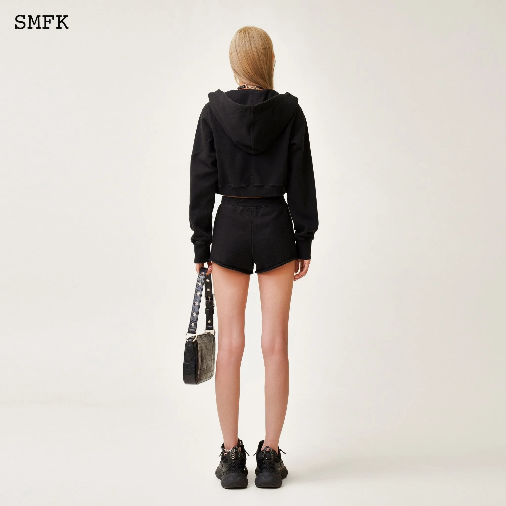 Compass Rove Stray Slim-Fit Sporty Shorts Black