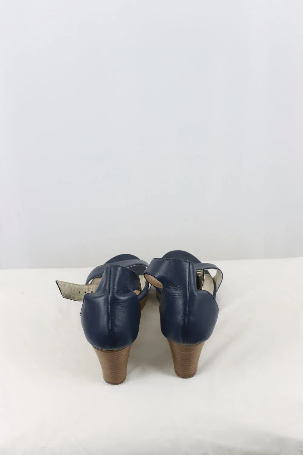 David Lawrence Blue Wedges 9.5 AU