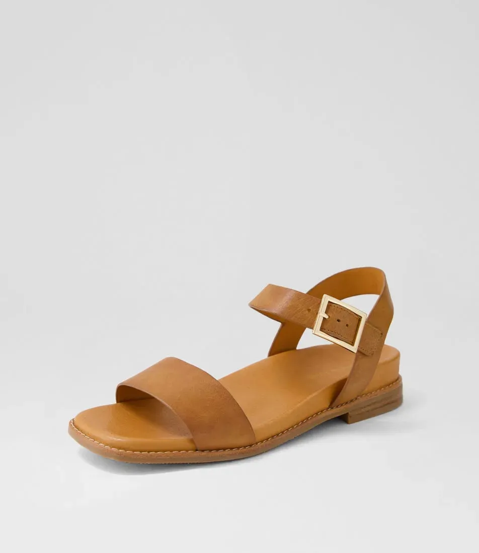 Django & Juliette 'Elissay Sandal' - Tan