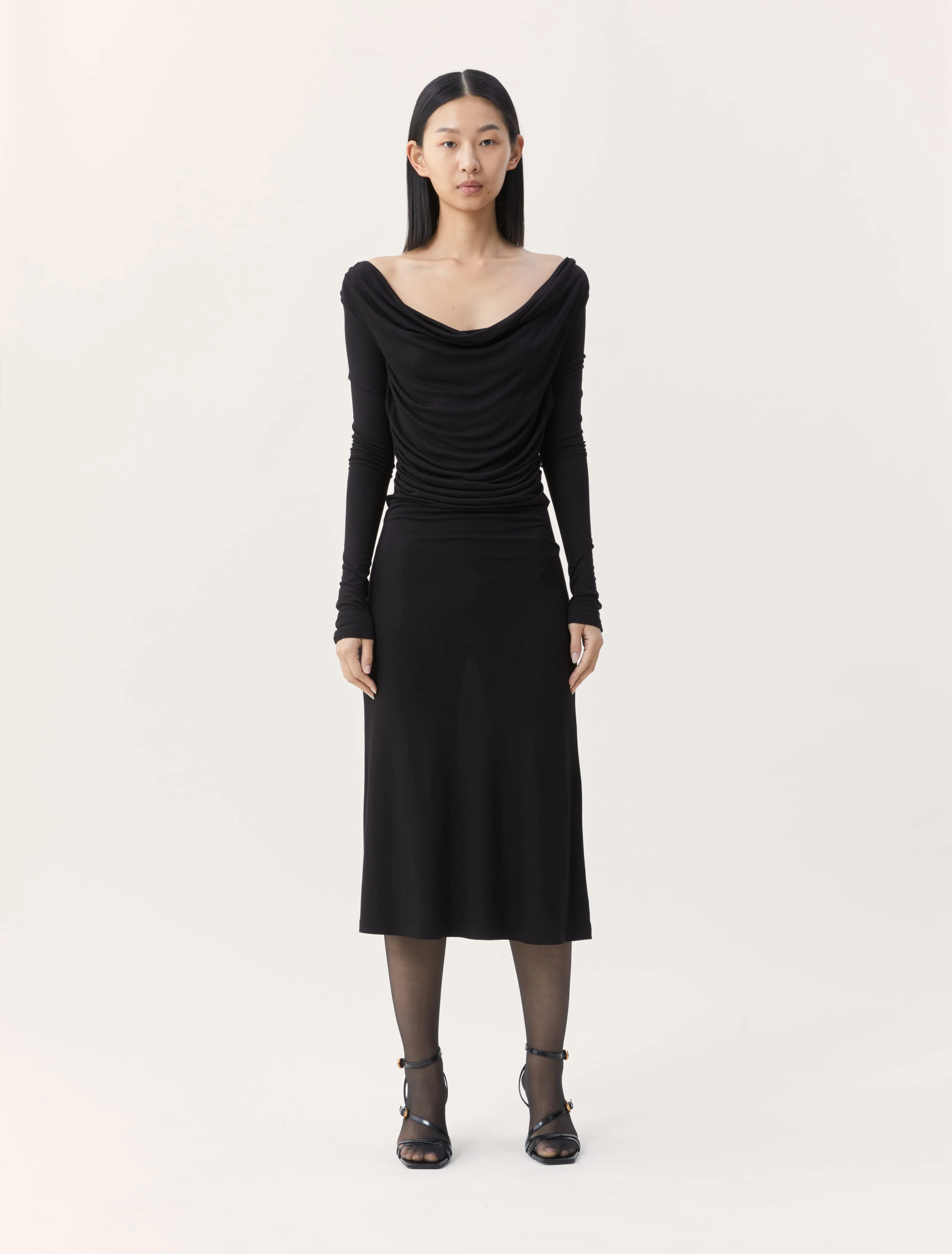 Inver Dress in Black