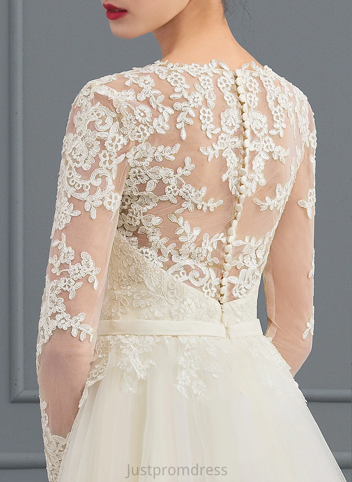 Kelsey Train Ball-Gown/Princess V-neck Dress Wedding Dresses Tulle Wedding Lace Sweep