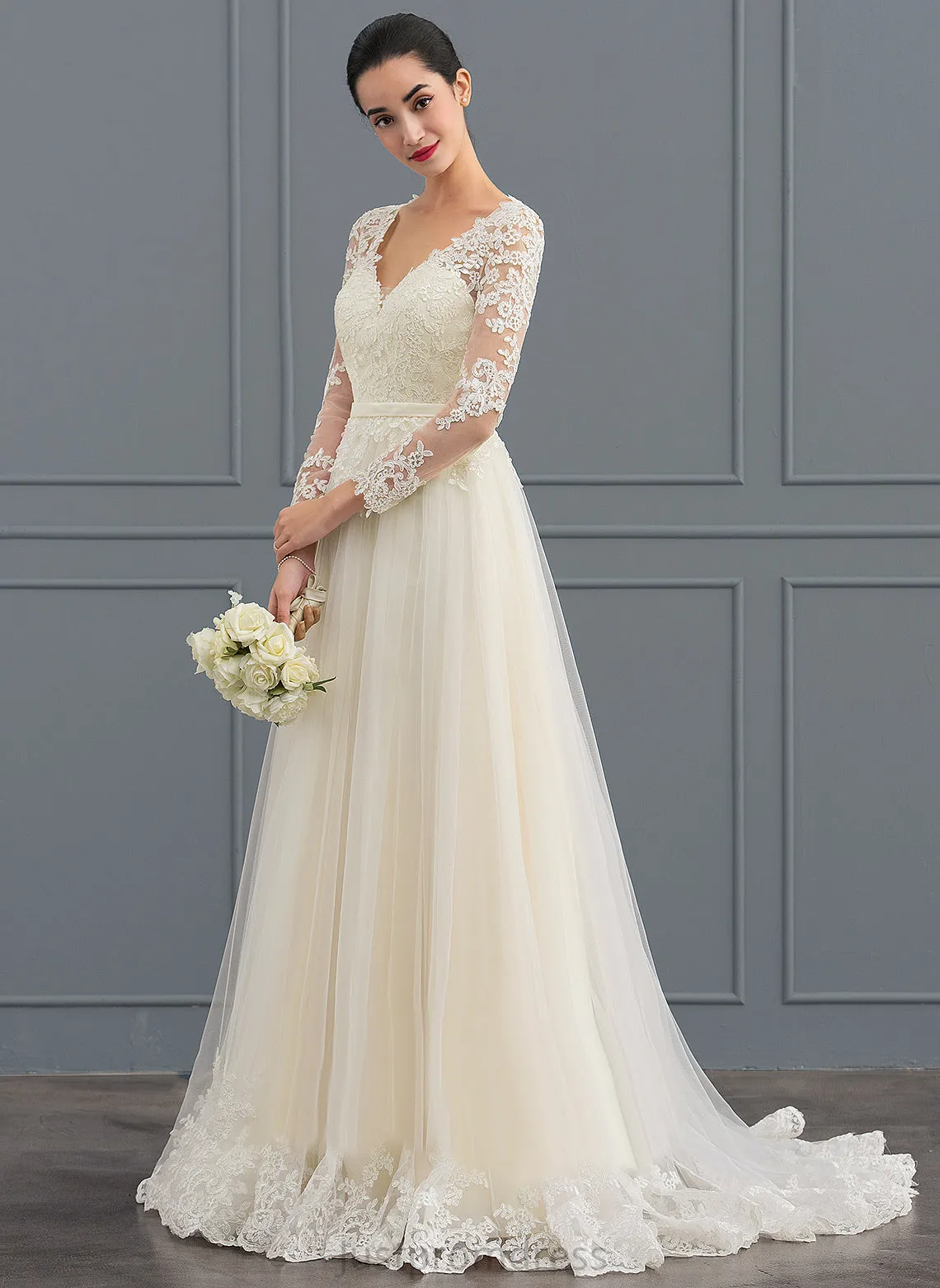 Kelsey Train Ball-Gown/Princess V-neck Dress Wedding Dresses Tulle Wedding Lace Sweep