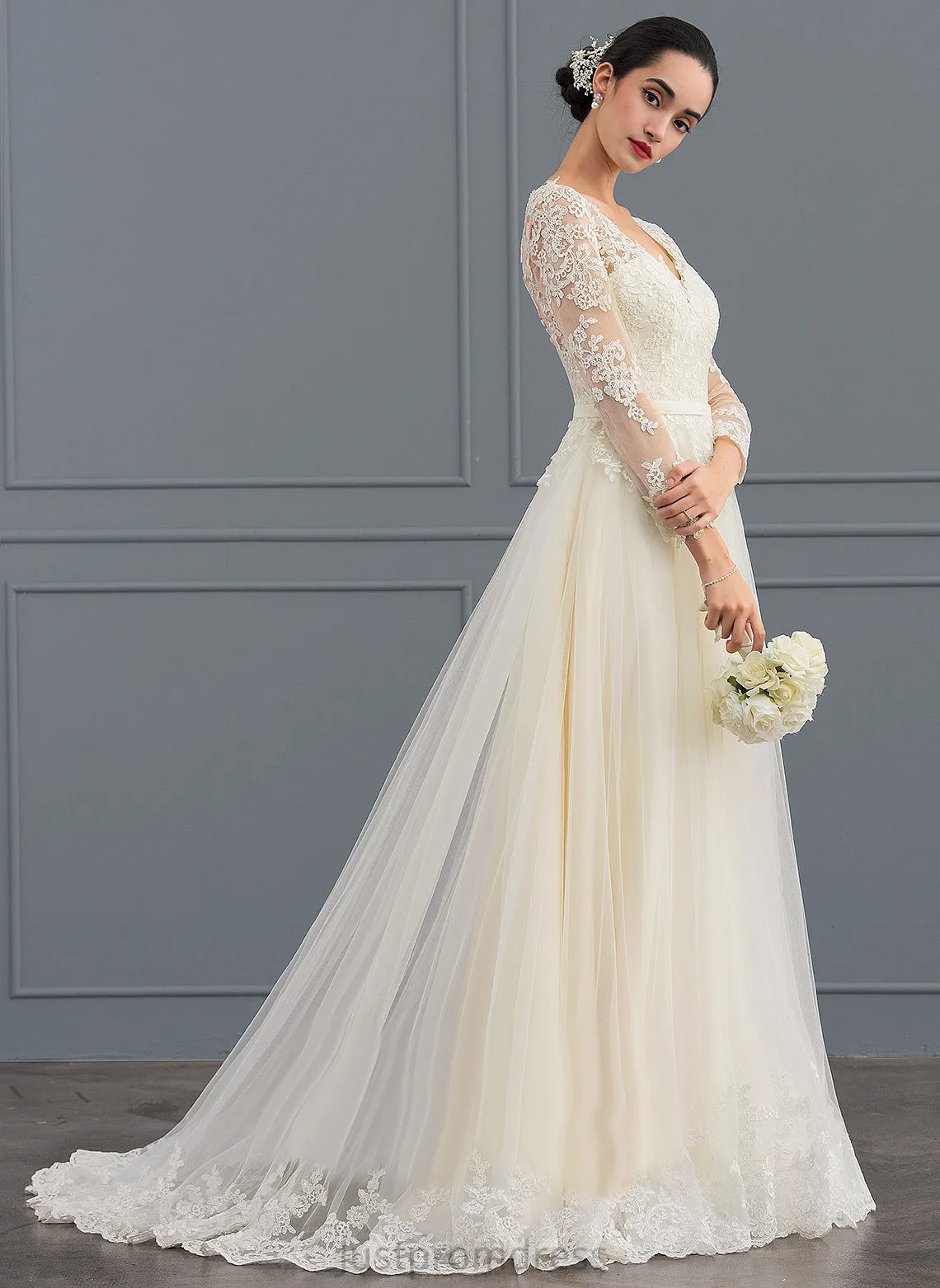 Kelsey Train Ball-Gown/Princess V-neck Dress Wedding Dresses Tulle Wedding Lace Sweep