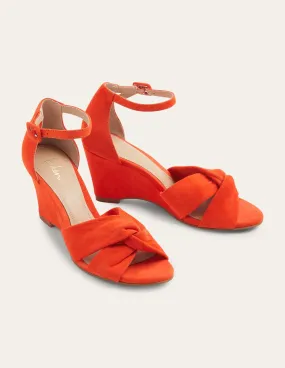 Knot Front Wedge Sandal-Firecracker
