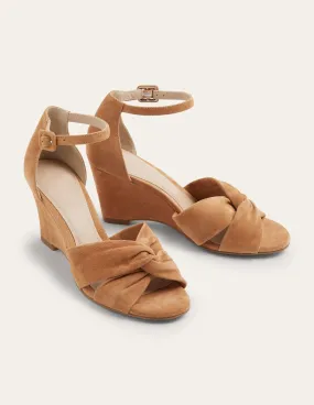 Knot Front Wedge Sandal-Light Tan