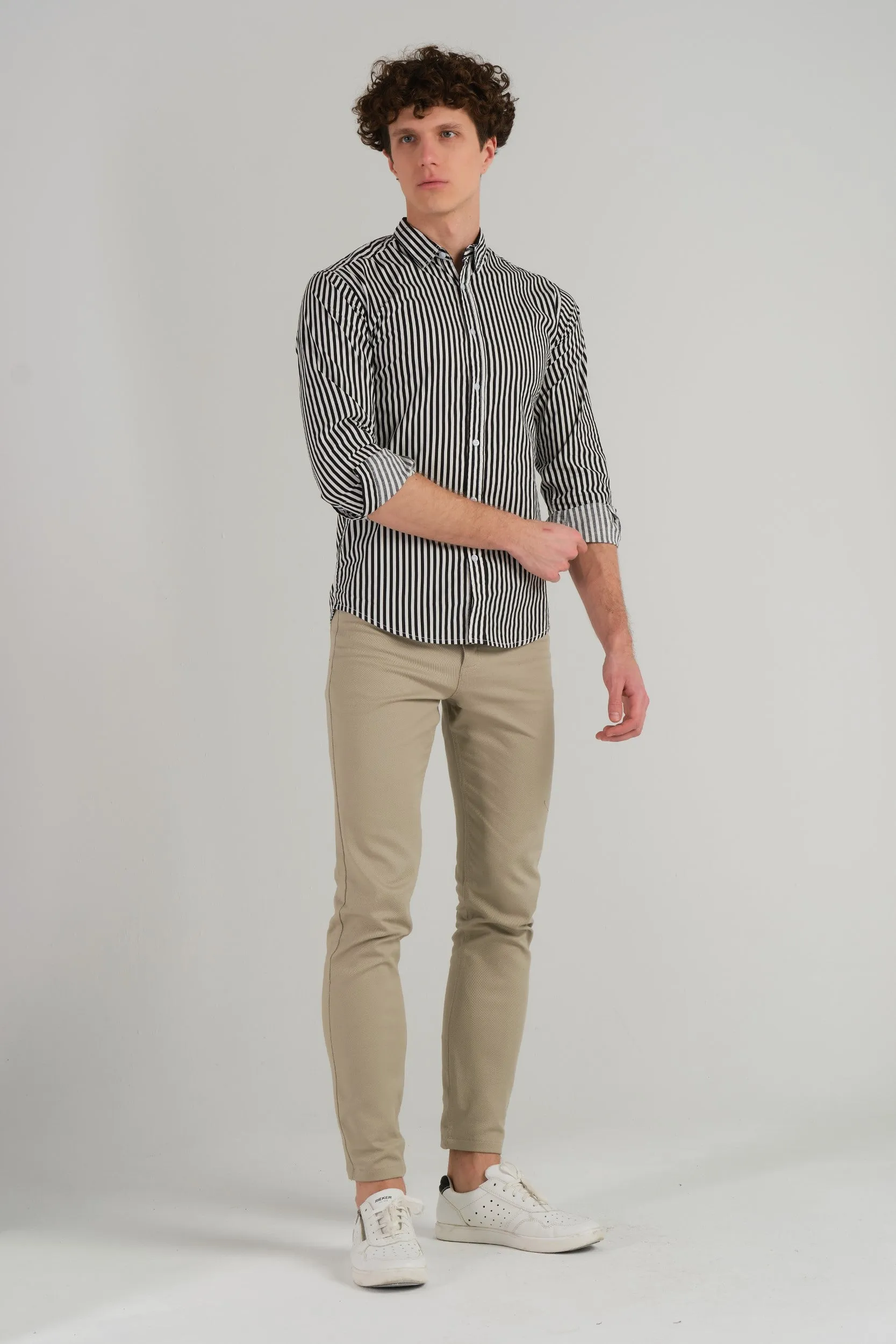 STRIPE SLIM FIT SHIRT